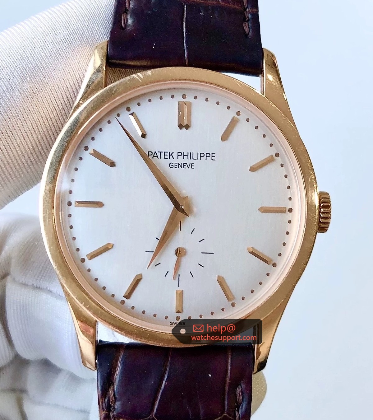 Patek Philippe Calatrava 5196R-001 Rose Gold White Dial Manual Winding
