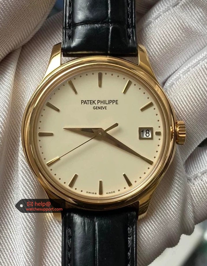 Patek Philippe Calatrava 5227R-001 39mm Gold Automatic Mechanical Watch