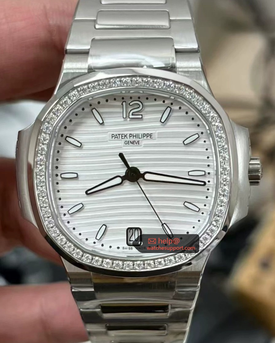 Patek Philippe Calatrava 7118 Diamond Bezel White Dial Automatic