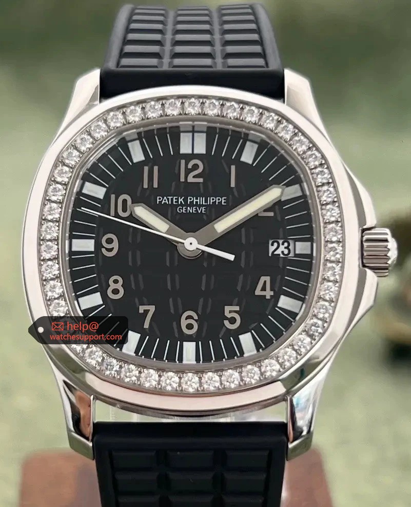 Patek Philippe Aquanaut 5067A Black Diamond Bezel