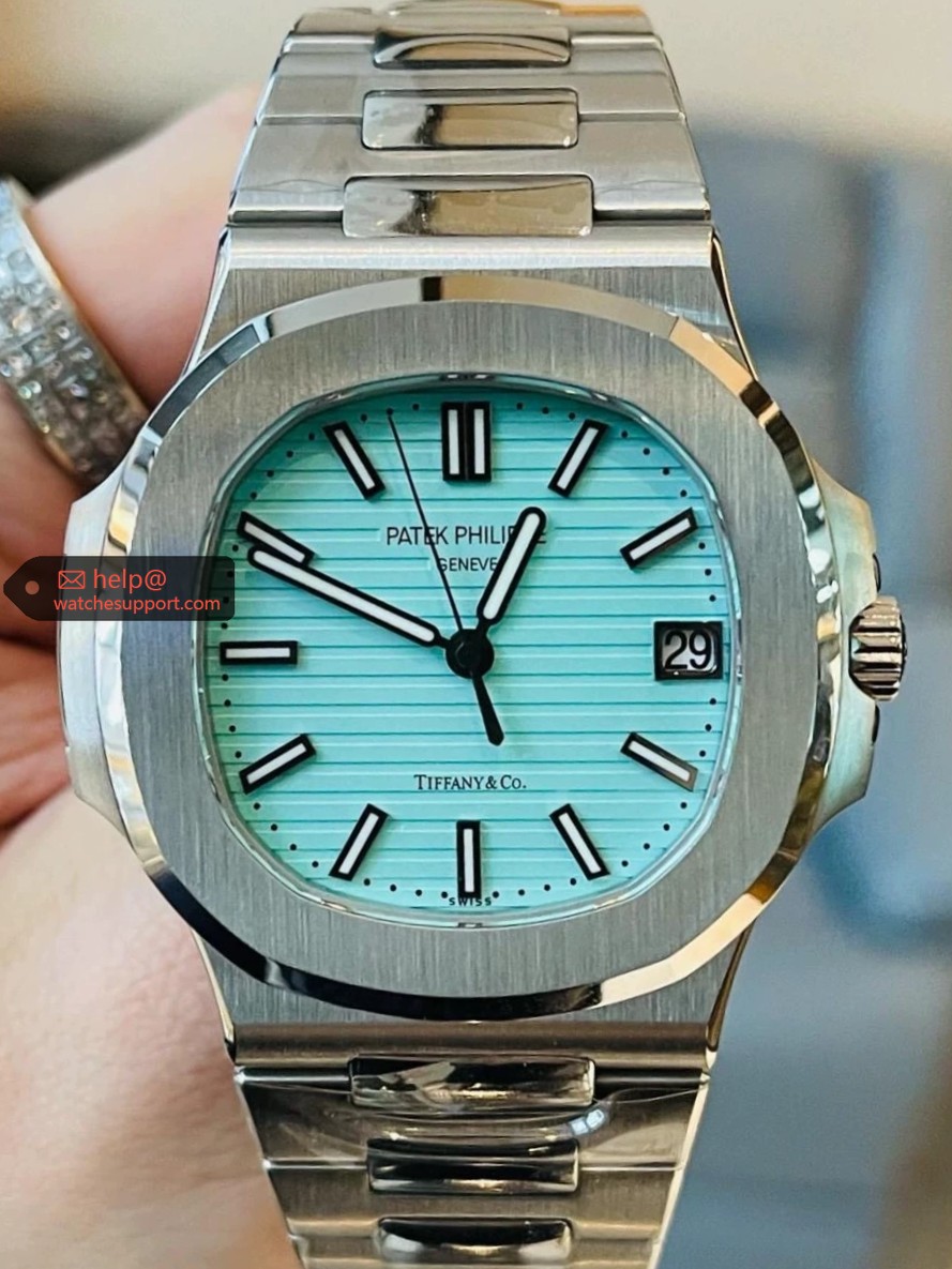 Patek Philippe Nautilus 5711/1A-018 Tiffany Blue Dial 40mm