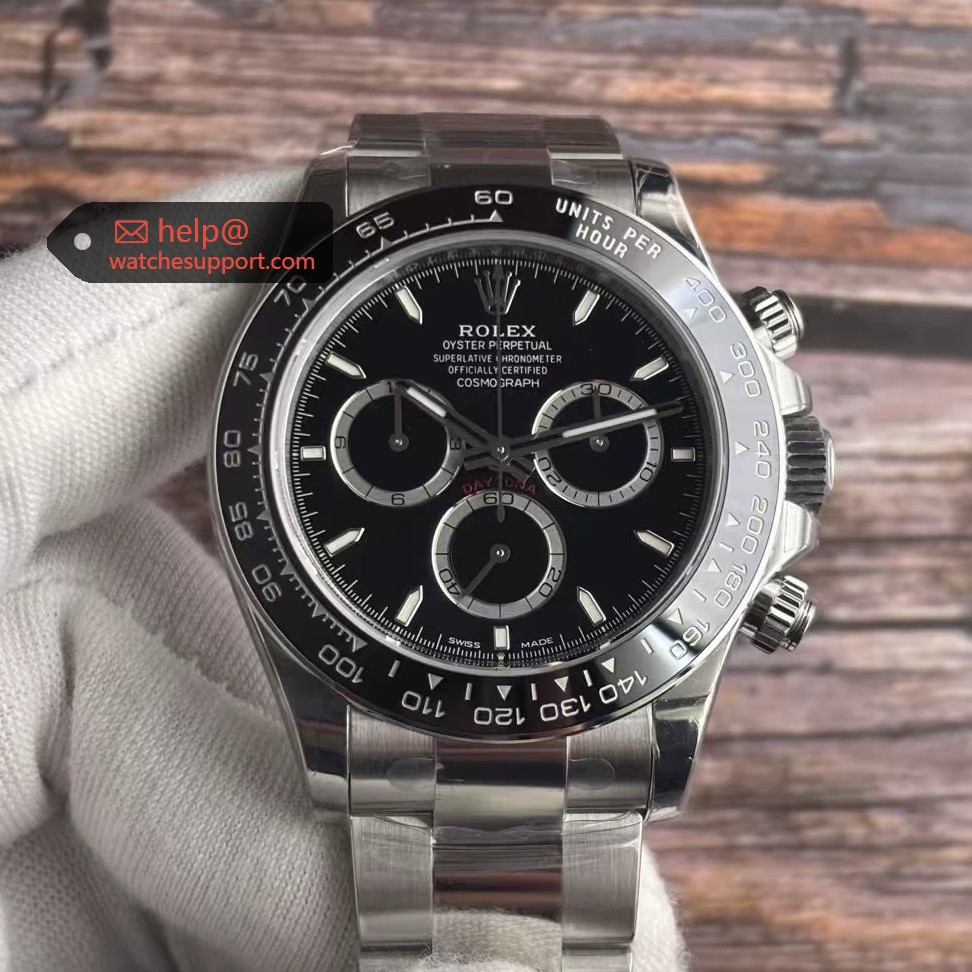 Rolex Daytona M126500LN Black Panda 40mm